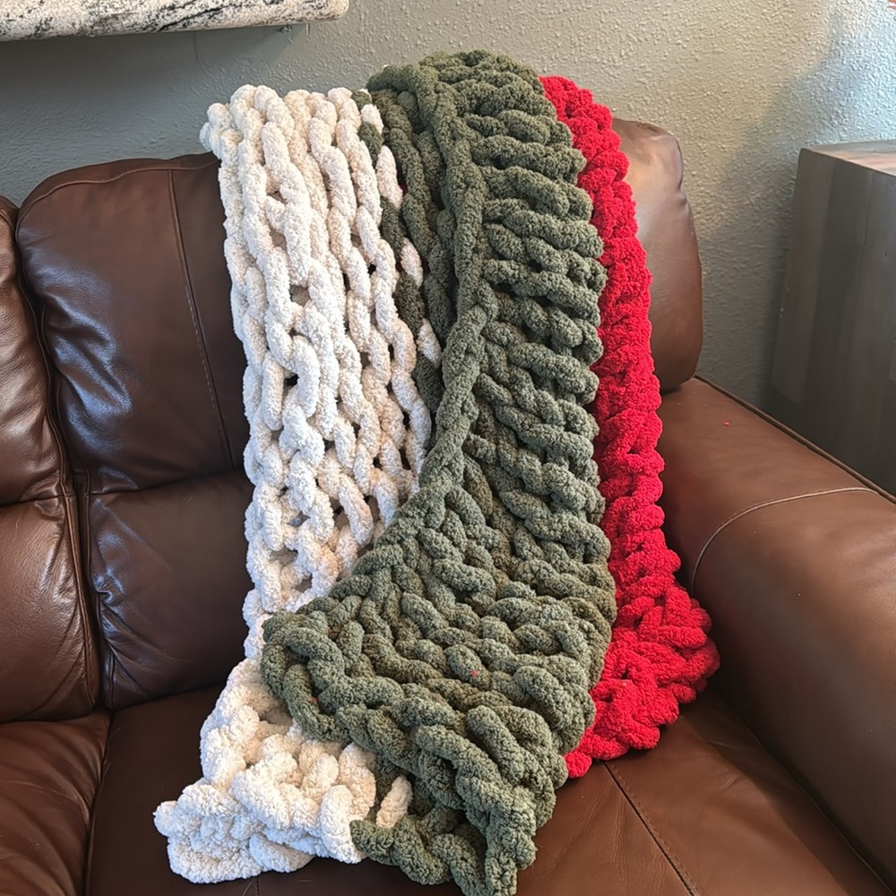Hand Crafted Chunky Knit Blanket